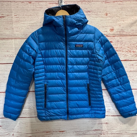 Patagonia Women’s Down Sweater Hoodie in Lapiz Blue Sz S - Picture 3 of 14